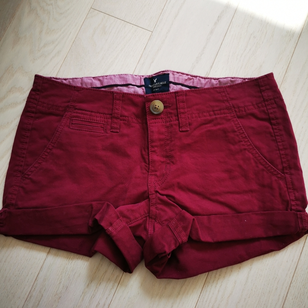 NWOT American Eagle Maroon Stretch Shorts